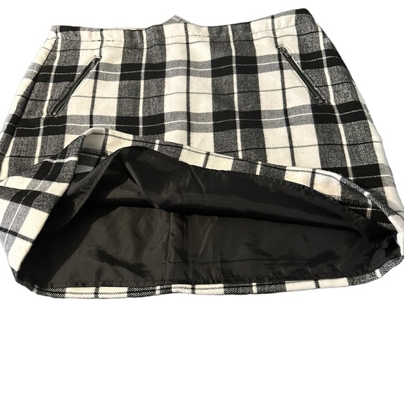 Stylus JCP Fuzzy Black/White Plaid Flannel Mini Skirt Lined NWT Sz 14 Classic - Picture 6 of 9